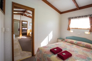 Euston Club Cabin 5 bedroom